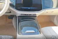 Mercedes-Benz E 200 (Clasa E) din 2024 cu 6.585 km - oferta MER210100 - foto 12