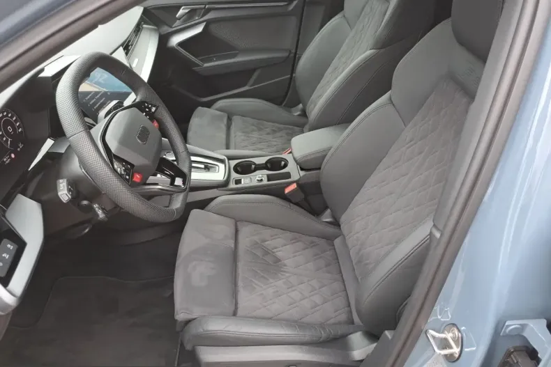 Audi RS3 din 2025 cu 23.157 km - oferta AUD210103 - foto 14
