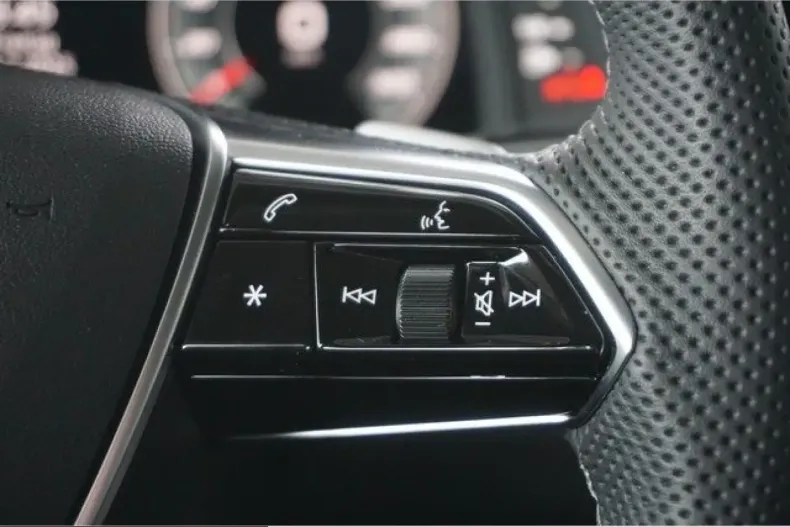 Audi S6 din 2024 cu 12.369 km - oferta AUD210110 - foto 23