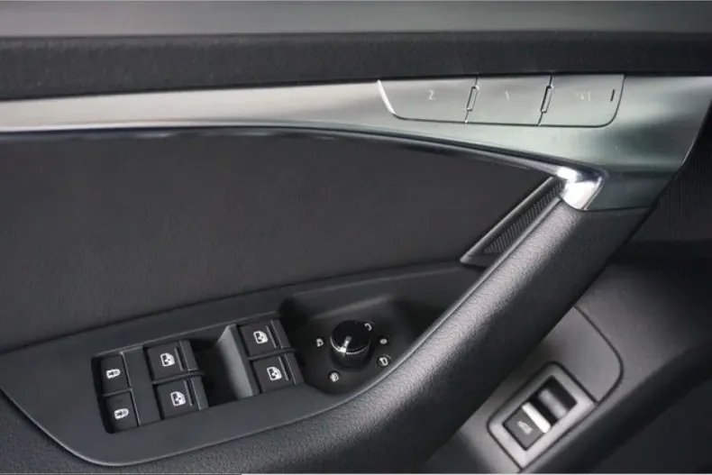Audi S6 din 2024 cu 12.369 km - oferta AUD210110 - foto 26