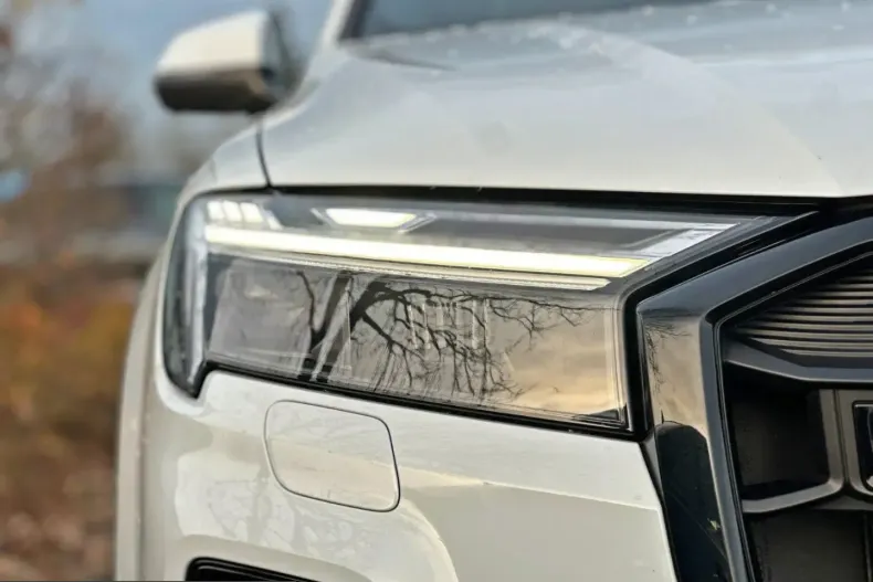 Audi Q7 din 2025 cu 30.490 km - oferta AUD210113 - foto 4