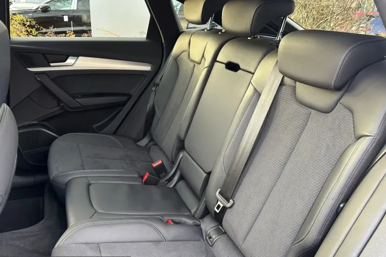 Audi Q5 din 2025 cu 8.490 km - oferta AUD210114 - foto 27