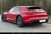 Porsche Taycan din 2022 cu 47.600 km - oferta POR210115 - foto 3