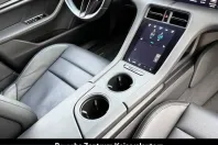 Porsche Taycan din 2022 cu 47.600 km - oferta POR210115 - foto 35