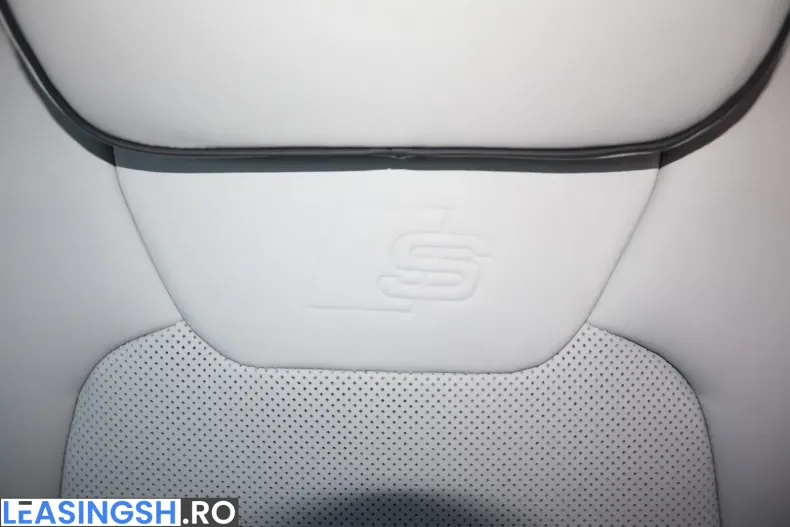 Audi A8 din 2025 cu 39.900 km - oferta AUD210121 - foto 35