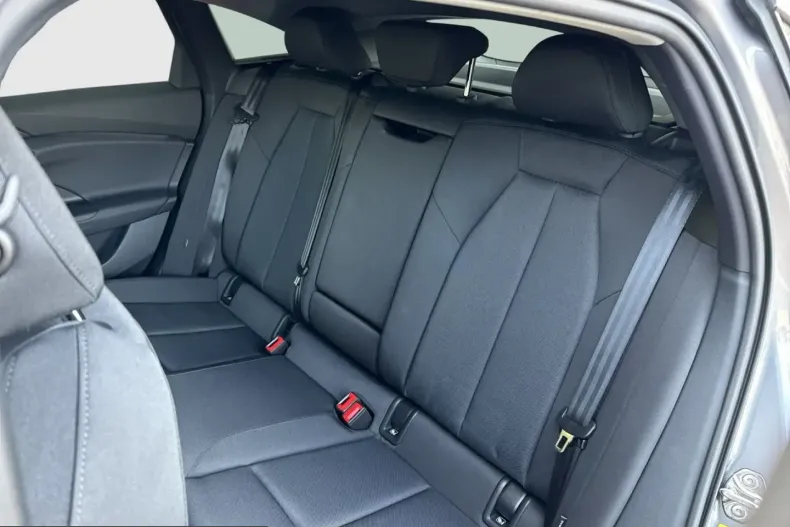 Audi A6 e-tron din 2025 cu 6.762 km - oferta AUD210126 - foto 11