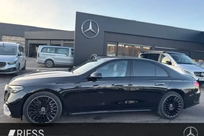 Mercedes-Benz E 200 (Clasa E) din 2024 cu 40.572 km - oferta MER210128 - foto 4
