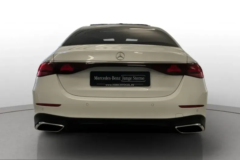 Mercedes-Benz E 200 (Clasa E) din 2025 cu 11.194 km - oferta MER210129 - foto 5