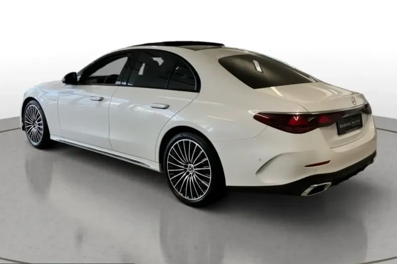 Mercedes-Benz E 200 (Clasa E) din 2025 cu 11.194 km - oferta MER210129 - foto 6