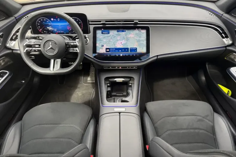 Mercedes-Benz E 200 (Clasa E) din 2024 cu 12.749 km - oferta MER210132 - foto 9