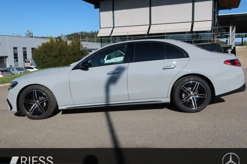 Mercedes-Benz E 200 (Clasa E) din 2025 cu 5.817 km - oferta MER210133 - foto 2