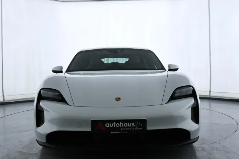 Porsche Taycan din 2021 cu 59.577 km - oferta POR210138 - foto 4
