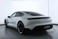 Porsche Taycan din 2021 cu 59.577 km - oferta POR210138 - foto 5