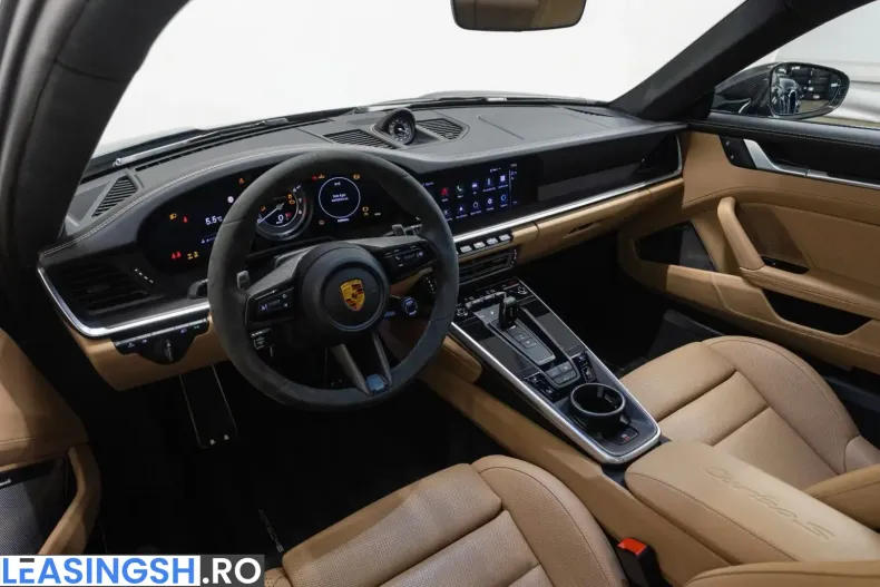 Porsche 992 din 2022 cu 17.792 km - oferta POR210142 - foto 2