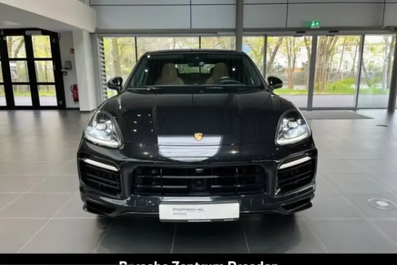 Porsche Cayenne din 2023 cu 35.948 km - oferta POR210146 - foto 10