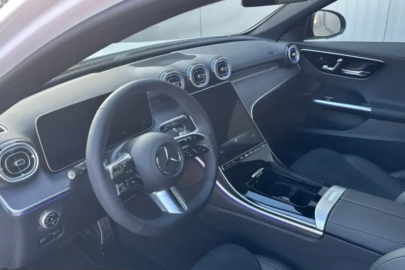 Mercedes-Benz C 200 (Clasa C) din 2025 cu 6.900 km - oferta MER210148 - foto 9