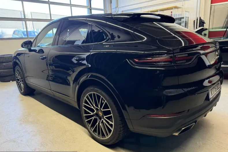 Porsche Cayenne din 2021 cu 79.900 km - oferta POR210151 - foto 2