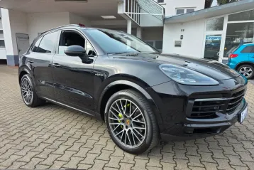 Porsche Cayenne din 2021 - oferta POR210152