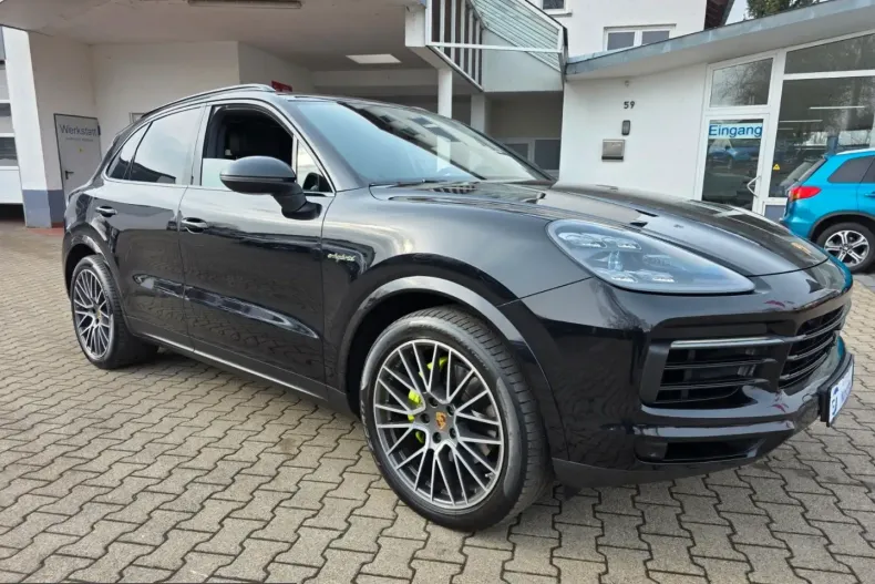 Porsche Cayenne din 2021 cu 85.000 km - oferta POR210152 - foto 1