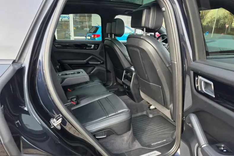 Porsche Cayenne din 2021 cu 85.000 km - oferta POR210152 - foto 17