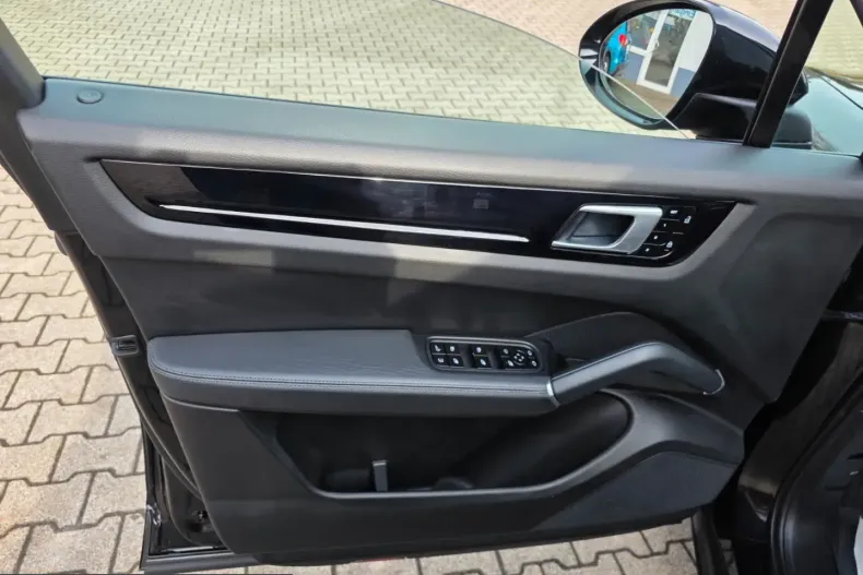 Porsche Cayenne din 2021 cu 85.000 km - oferta POR210152 - foto 18
