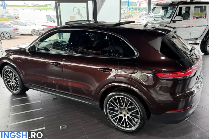 Porsche Cayenne din 2021 cu 71.008 km - oferta POR210153 - foto 7