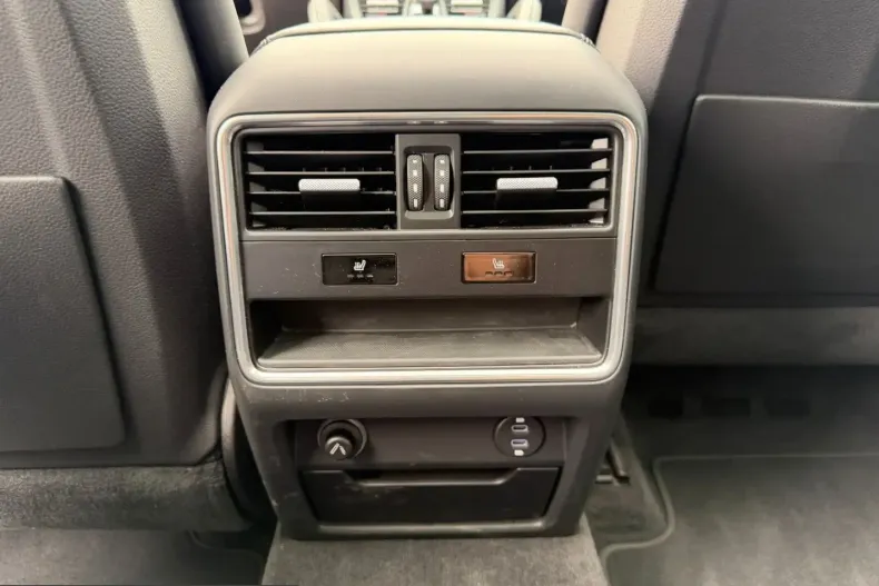 Porsche Cayenne din 2021 cu 71.008 km - oferta POR210153 - foto 16