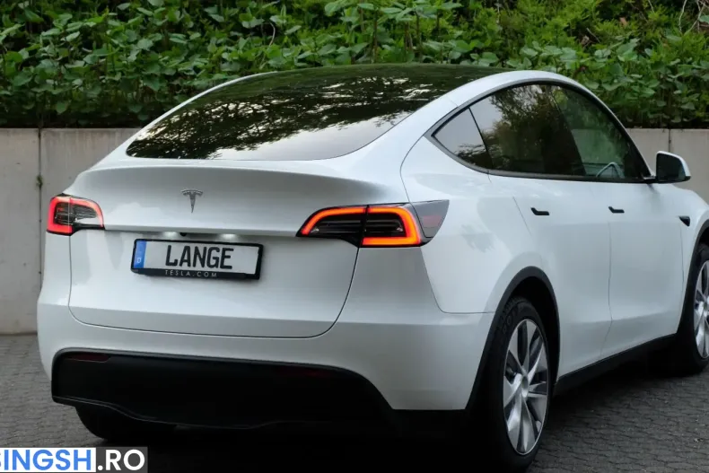 Tesla Model Y din 2024 cu 35.039 km - oferta TES210163 - foto 10