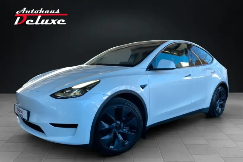 Tesla Model Y din 2025 cu 26.000 km - oferta TES210164 - foto 1