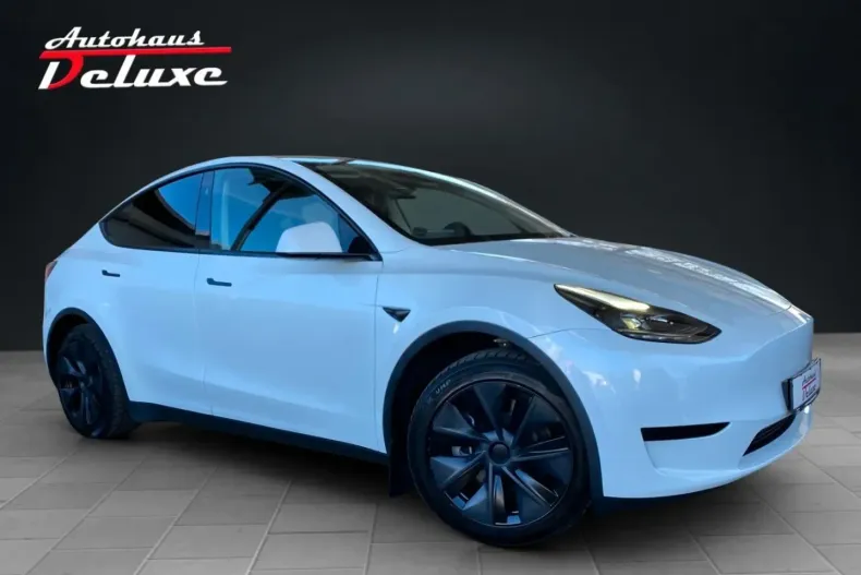Tesla Model Y din 2025 cu 26.000 km - oferta TES210164 - foto 3