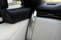 Land Rover Range Rover din 2025 cu 20.000 km - oferta LAN210166 - foto 40
