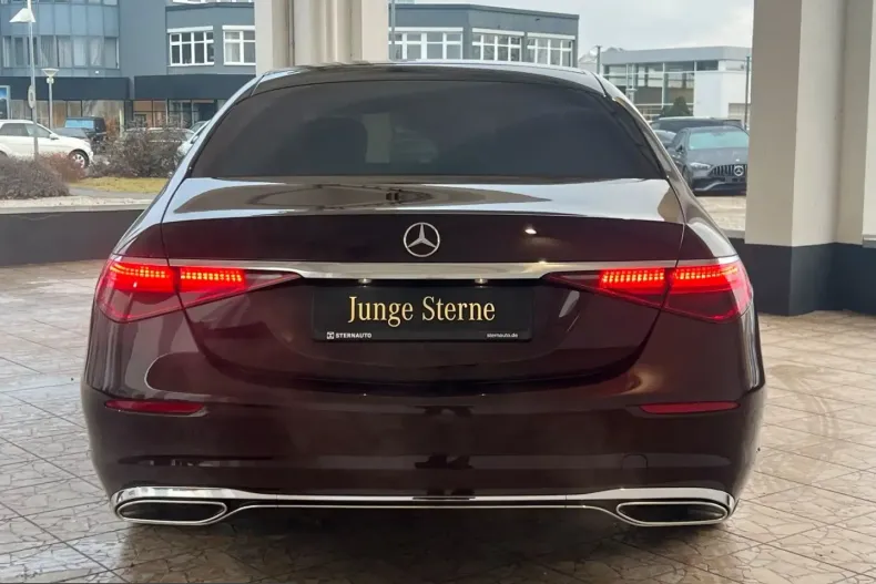 Mercedes-Benz S 580 (Clasa S) din 2023 cu 22.622 km - oferta MER210167 - foto 2
