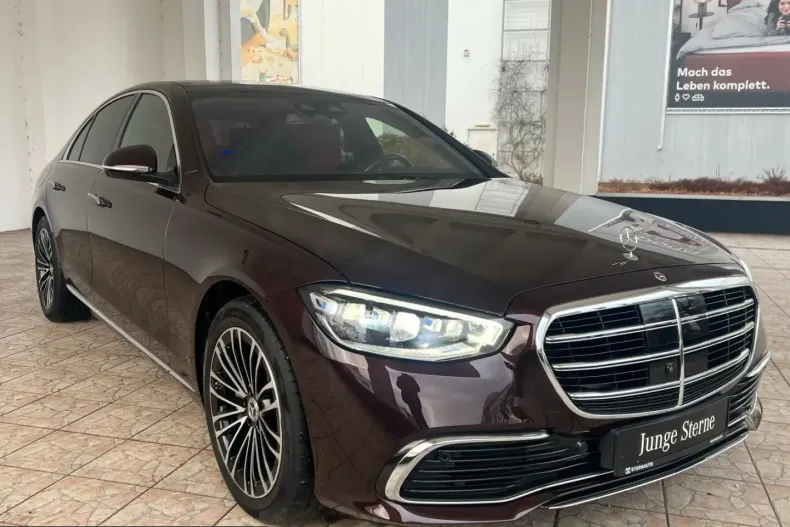 Mercedes-Benz S 580 (Clasa S) din 2023 cu 22.622 km - oferta MER210167 - foto 3