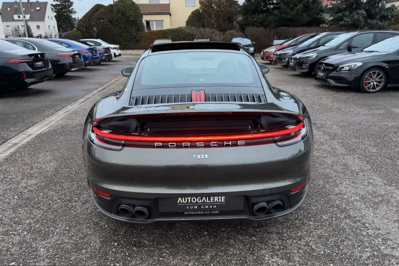 Porsche 992 din 2023 cu 21.700 km - oferta POR210168 - foto 5