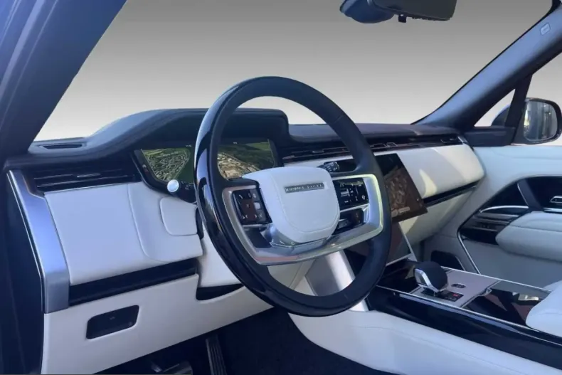 Land Rover Range Rover din 2024 cu 3.000 km - oferta LAN210183 - foto 6