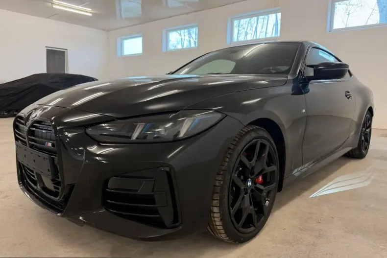 BMW M440 (Seria 4) din 2025 cu 4.200 km - oferta BMW210184 - foto 3