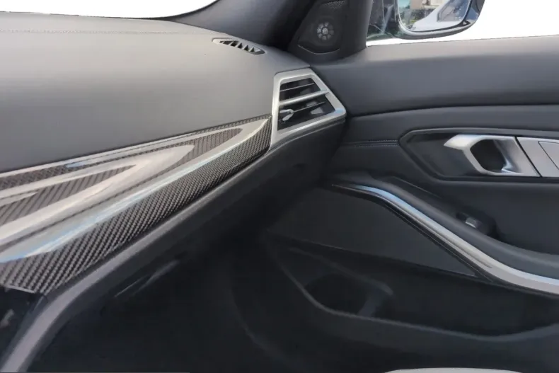 BMW M3 (Seria 3) din 2024 cu 13.741 km - oferta BMW210188 - foto 24