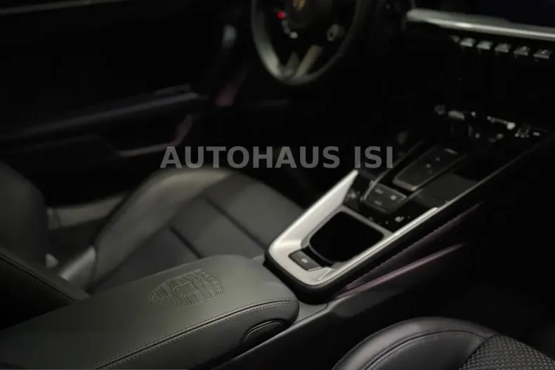 Porsche 992 din 2023 cu 7.761 km - oferta POR210189 - foto 32