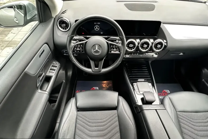 Mercedes-Benz GLA 220 (Clasa GLA) din 2021 cu 99.000 km - oferta MER210191 - foto 8