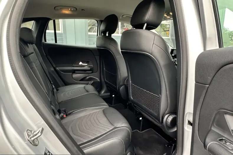 Mercedes-Benz GLA 220 (Clasa GLA) din 2021 cu 99.000 km - oferta MER210191 - foto 14