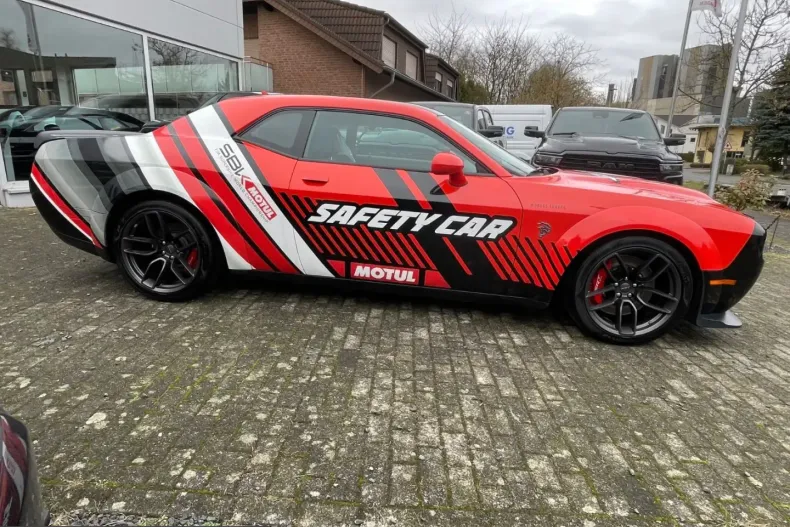 Dodge Challenger din 2024 cu 7.120 km - oferta DOD210192 - foto 17