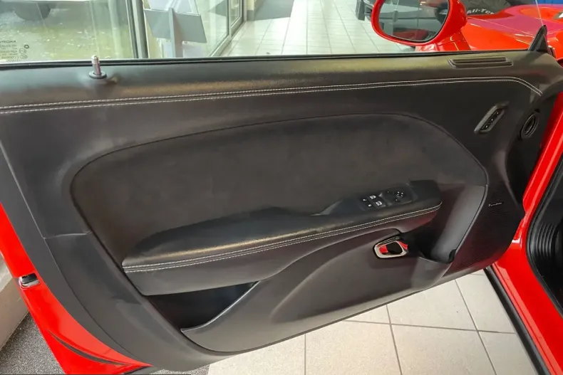 Dodge Challenger din 2024 cu 7.120 km - oferta DOD210192 - foto 29