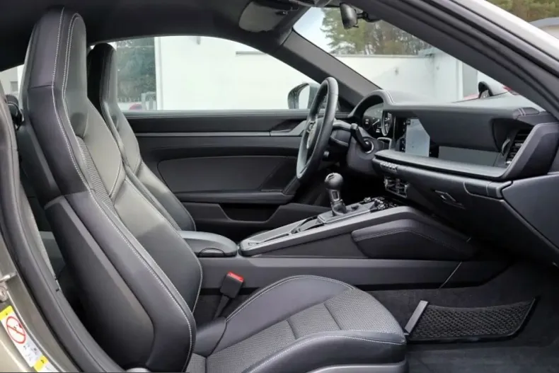 Porsche 992 din 2023 cu 45.500 km - oferta POR210195 - foto 6
