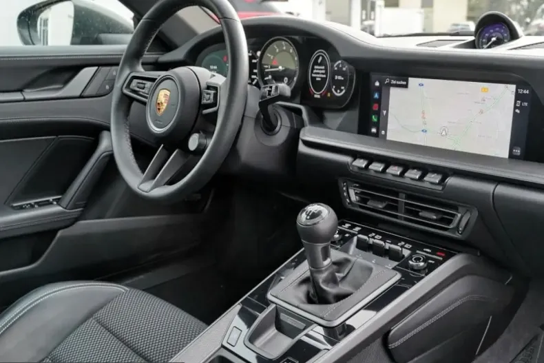 Porsche 992 din 2023 cu 45.500 km - oferta POR210195 - foto 8