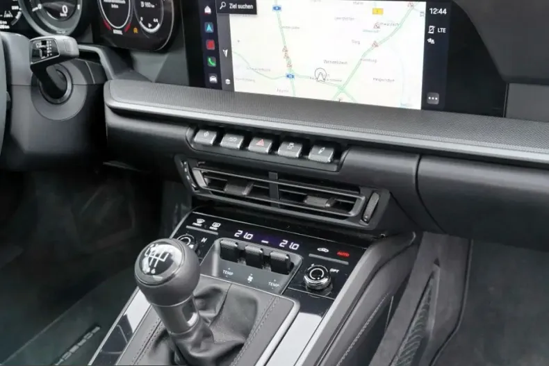 Porsche 992 din 2023 cu 45.500 km - oferta POR210195 - foto 9