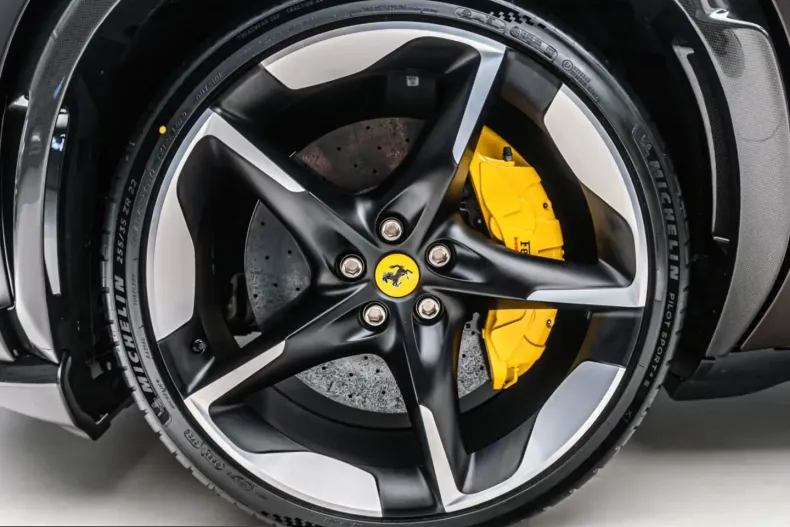 Ferrari Purosangue din 2025 cu 1.340 km - oferta FER210208 - foto 13
