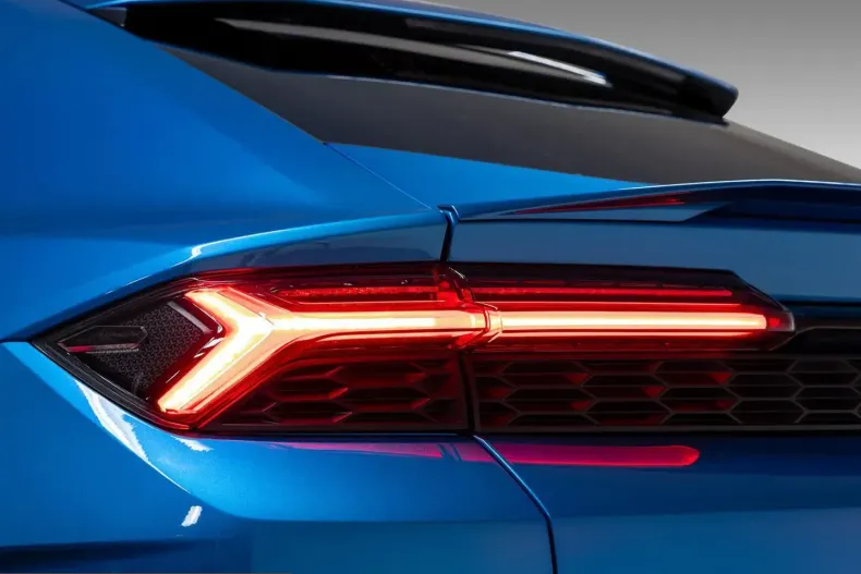 Lamborghini Urus din 2025 cu 7.068 km - oferta LAM210210 - foto 13