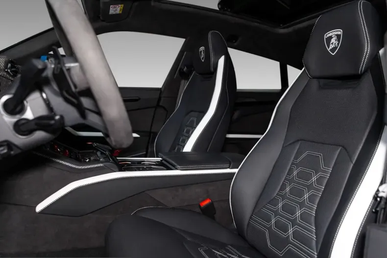 Lamborghini Urus din 2025 cu 7.068 km - oferta LAM210210 - foto 18