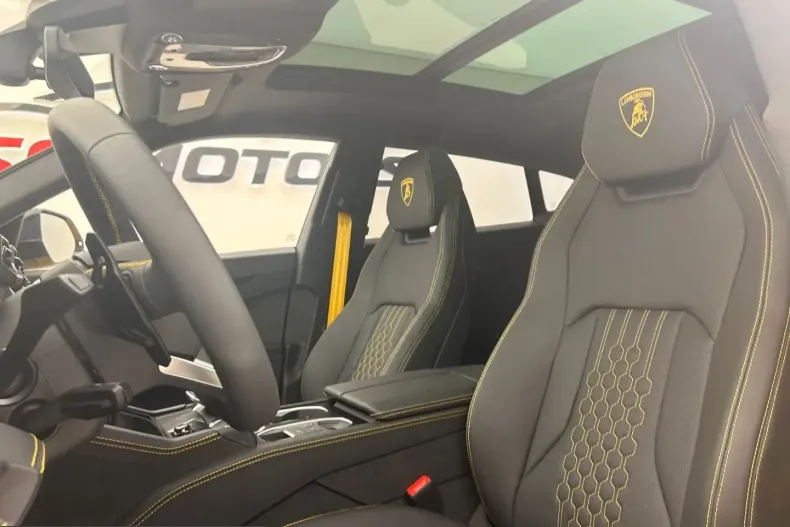 Lamborghini Urus din 2025 cu 1.500 km - oferta LAM210213 - foto 8