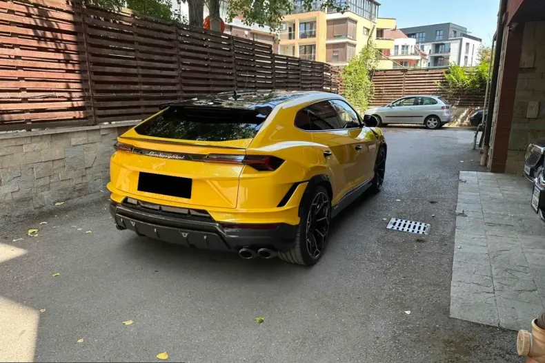 Lamborghini Urus din 2024 cu 15.000 km - oferta LAM210214 - foto 3